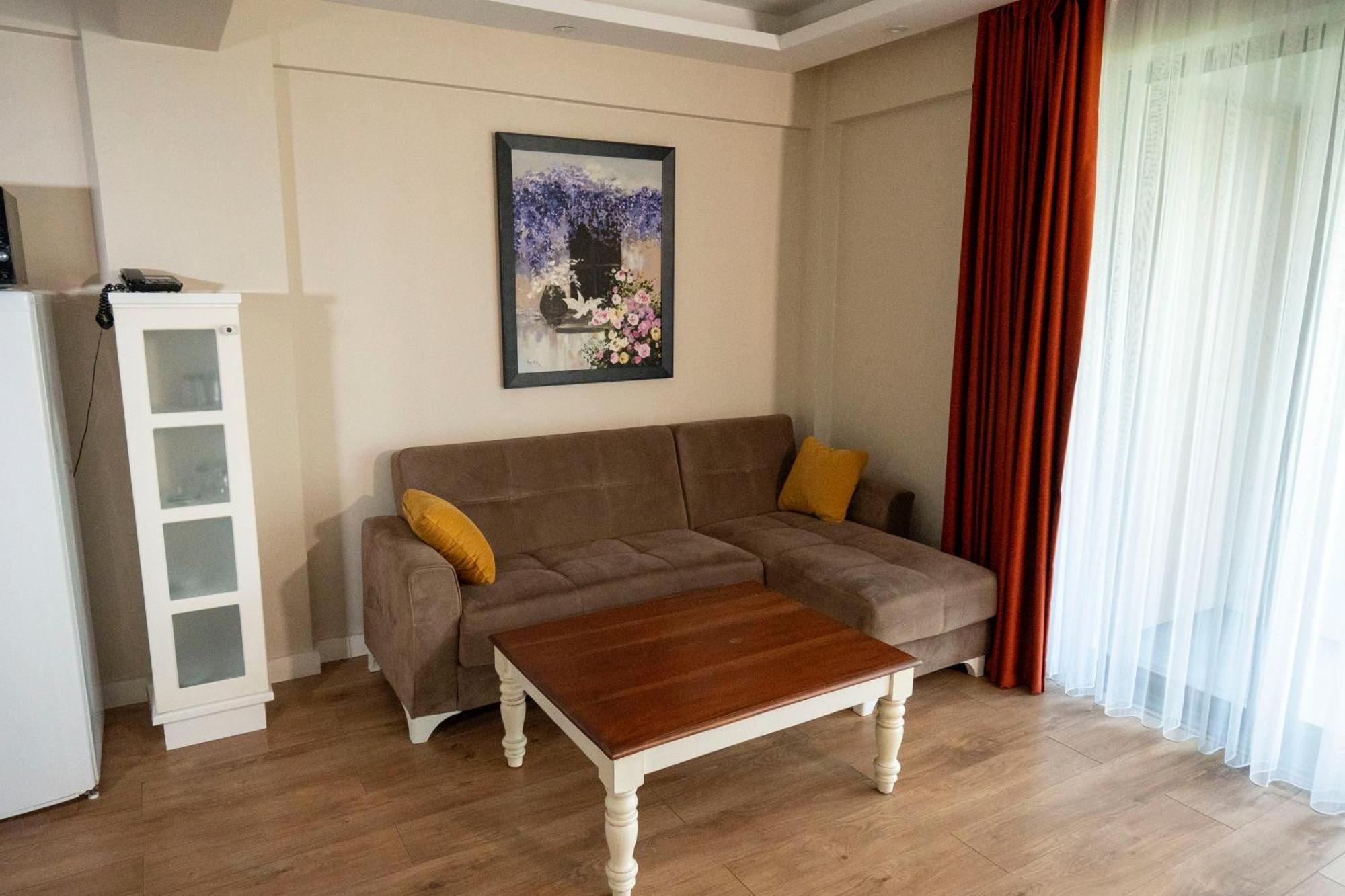 Sapanca Cayir Cimen Otel Bagian luar foto